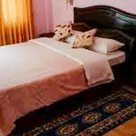 Buddha Palace Restaurant By Wb Inn Rummindei Bagian luar foto