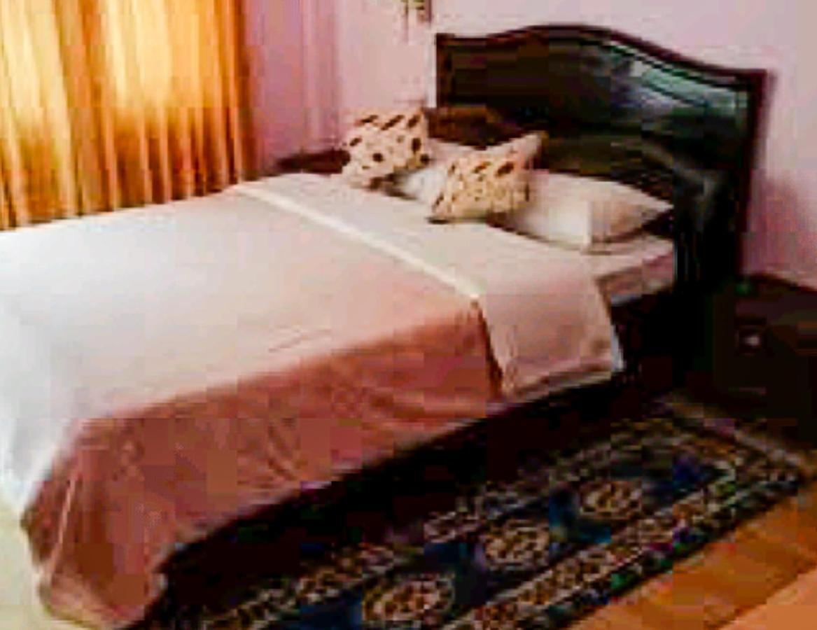 Buddha Palace Restaurant By Wb Inn Rummindei Bagian luar foto